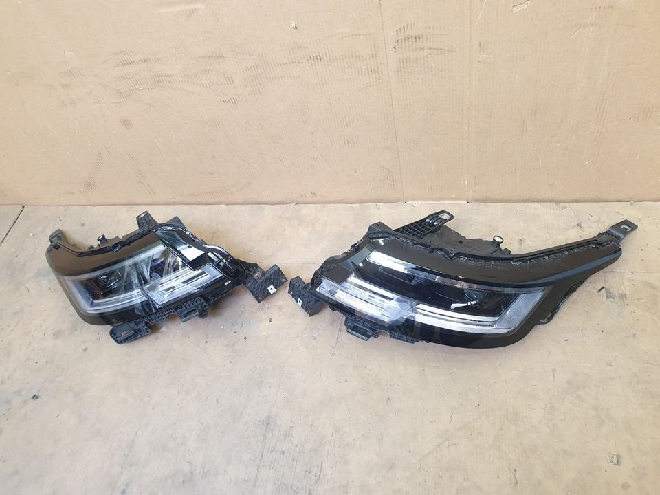 Land L460 Range Rover HIGH LED Scheinwerfer rechts M8E2-13W029-HN