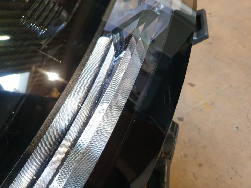 Land L460 Range Rover HIGH LED Scheinwerfer rechts M8E2-13W029-HN