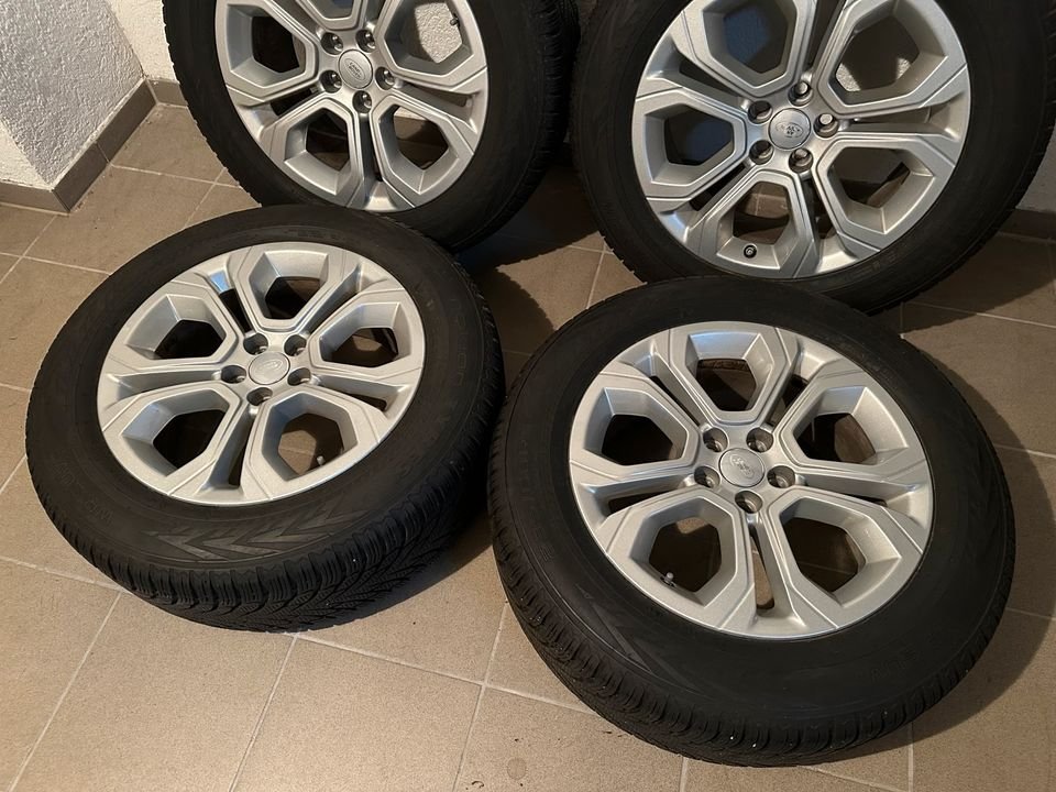 Land Range Rover Discovery Sport Evoque Felgen 235/60R18 Winter