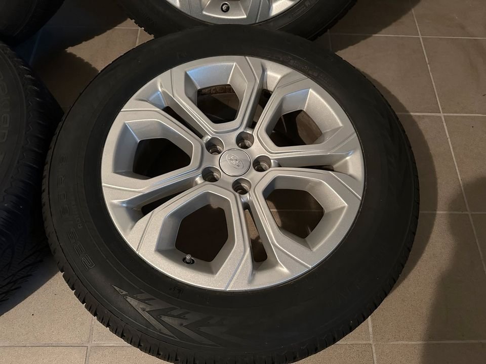 Land Range Rover Discovery Sport Evoque Felgen 235/60R18 Winter