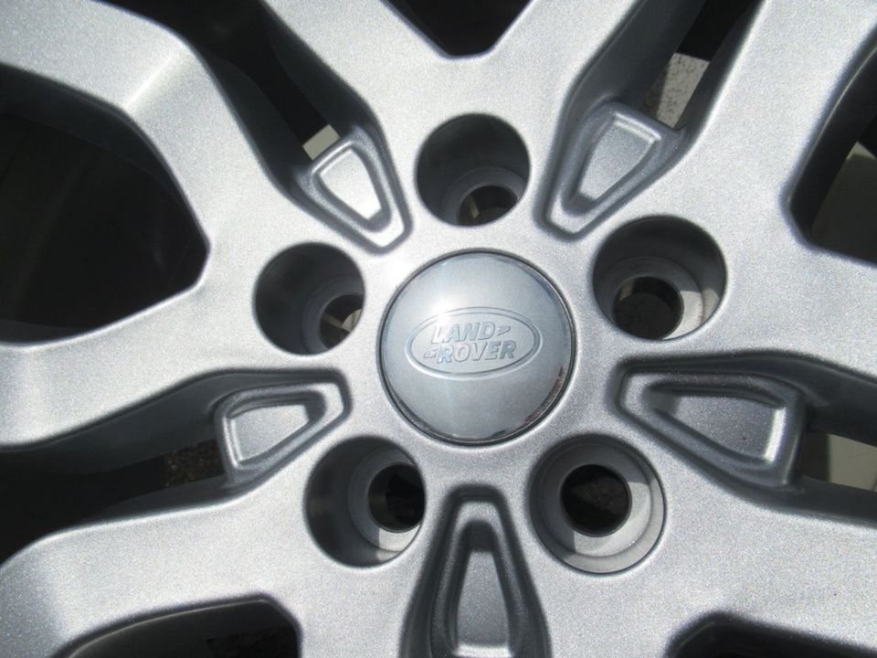 Land/Range Rover Sport Vogue 22 Zoll Felgen Winter 275/40R22 NEU!