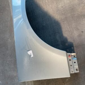 Land Rover Range Rover 4.4 SdV8 Vogue Bj.2015 Kotflügel rechts