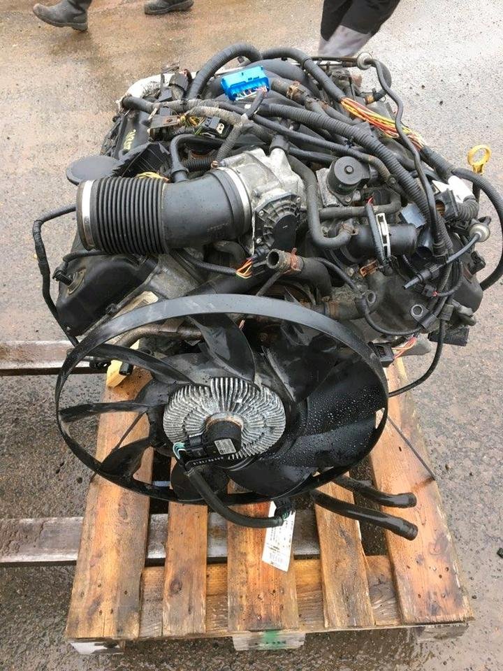 LAND ROVER RANGE SPORT L322 DISCOVERY 4.4 448PN MOTOR KOMPLETT