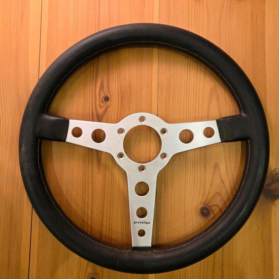 Momo Prototipo 350mm Porsche BMW 2002 Alpina Lenkrad Ti tii