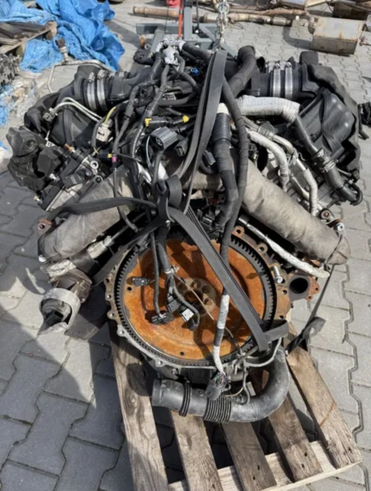 Motor 4.4 V8 M62B44 VANOS RANGE ROVER L322 VOUGE 87TKM KOMPLETT
