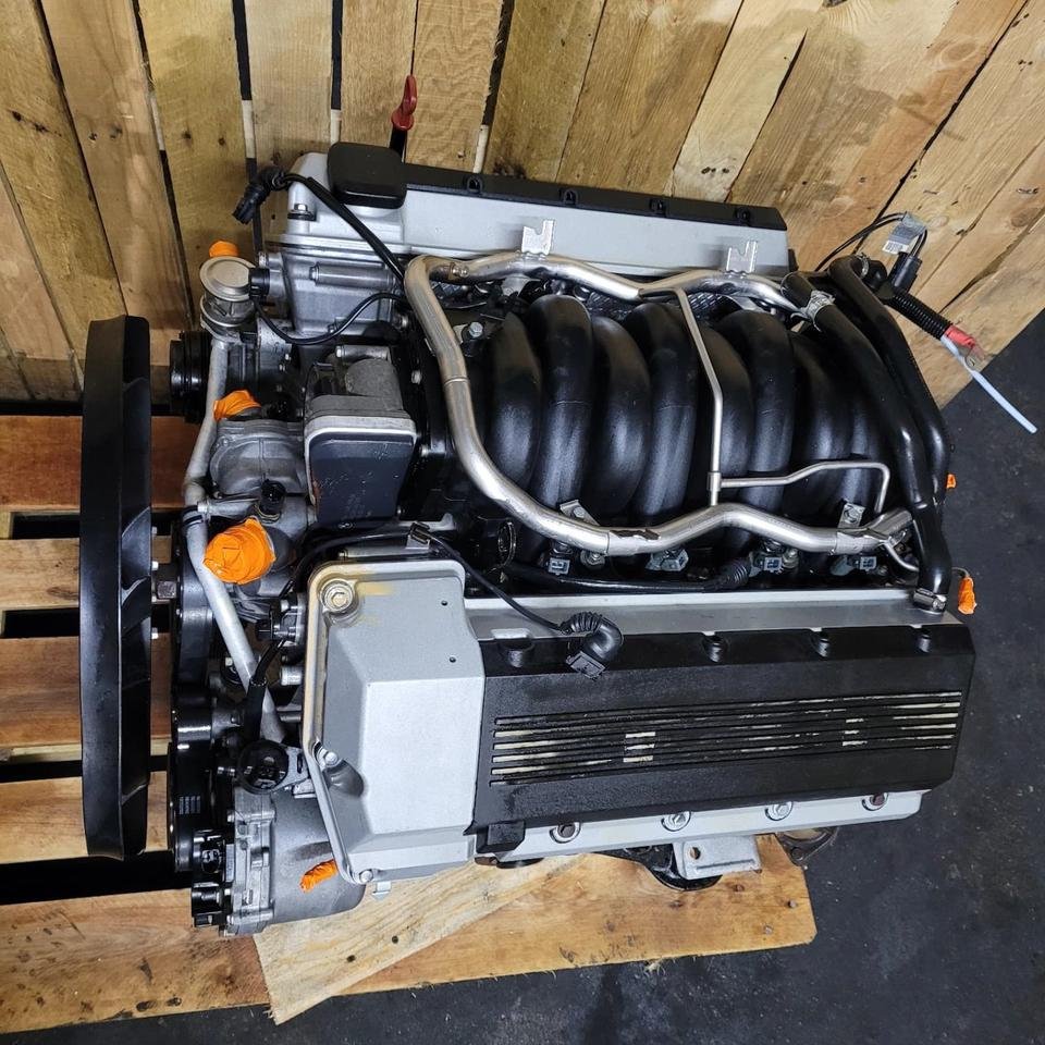 Motor 4.4 V8 M62B44 VANOS RANGE ROVER L322 VOUGE 87TKM KOMPLETT