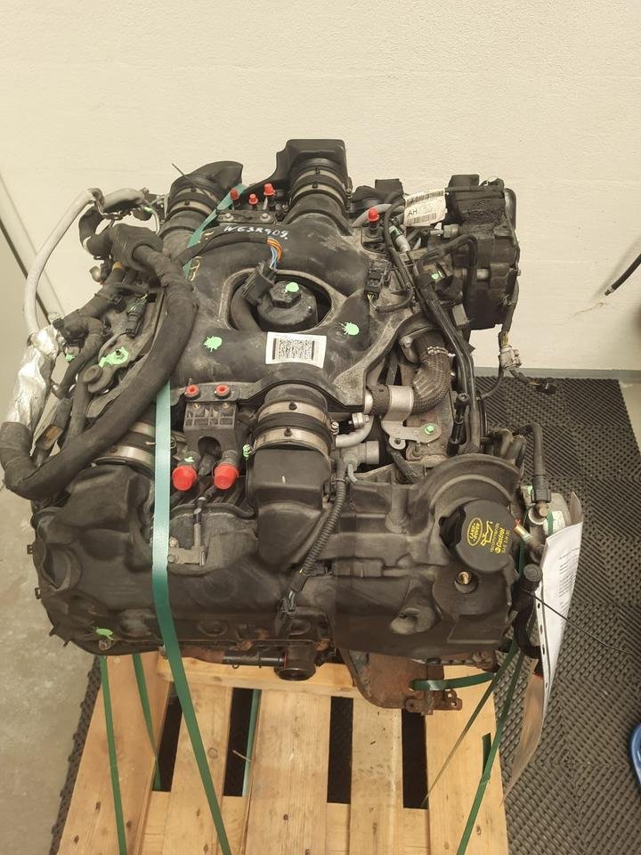 Motor Range Rover 448DT 4.4 TDV8 230 kW 313 PS 88 TKM