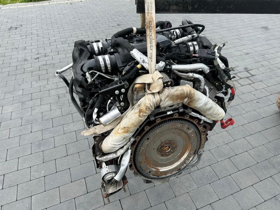 Motor Range Rover Land Rover 4.4 SDV8 448DT 350PS komplett
