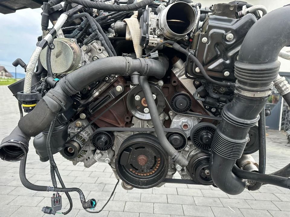 Motor Range Rover Land Rover 4.4 SDV8 448DT 350PS komplett