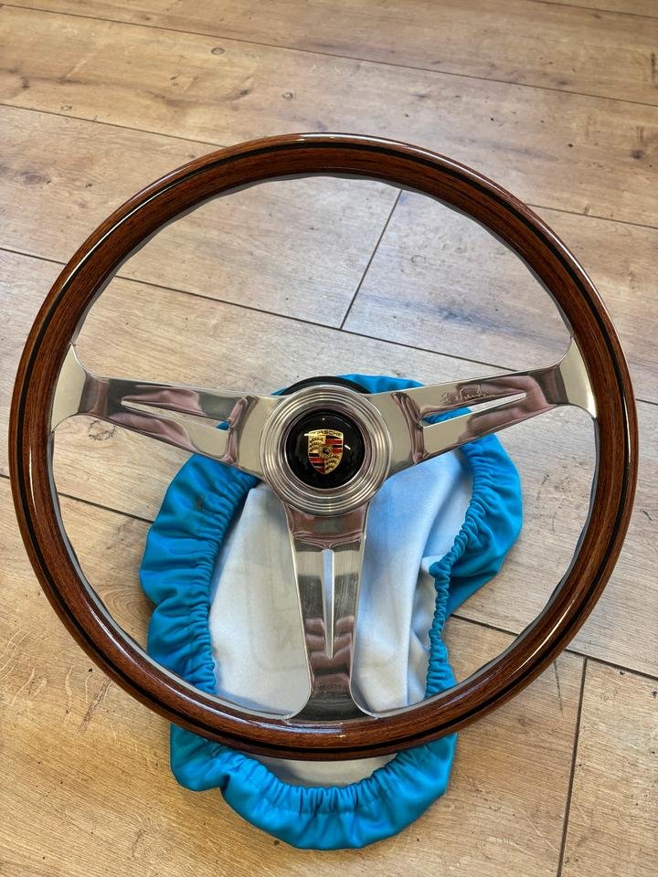 Nardi Lenkrad Porsche 911F