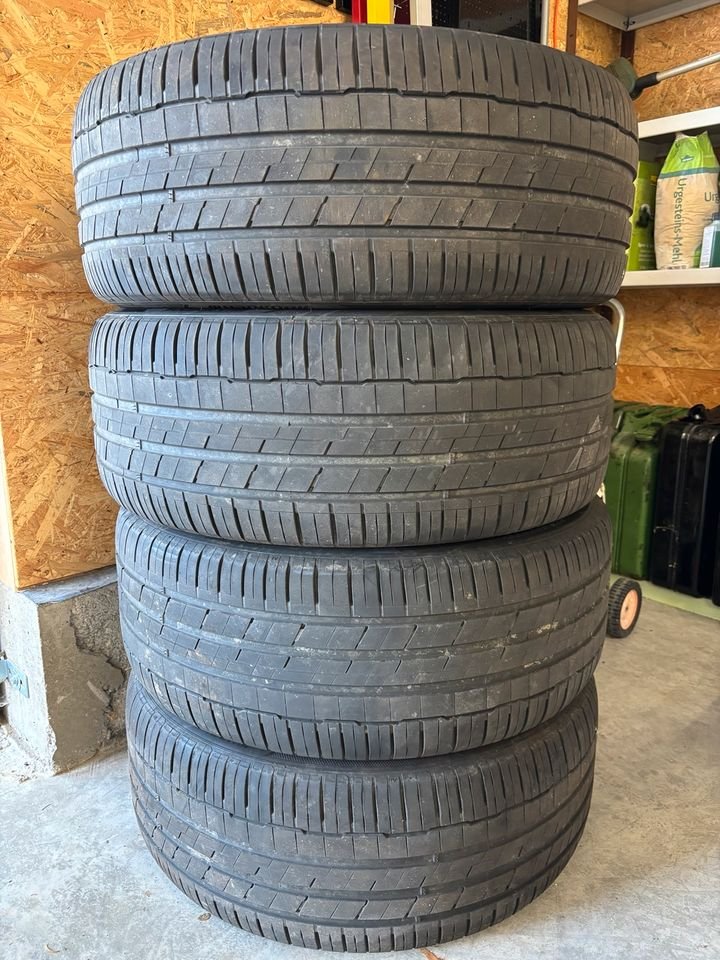 Orig. Land / Range Rover 22" Felgen Vogue Hankook Sommer 275/40