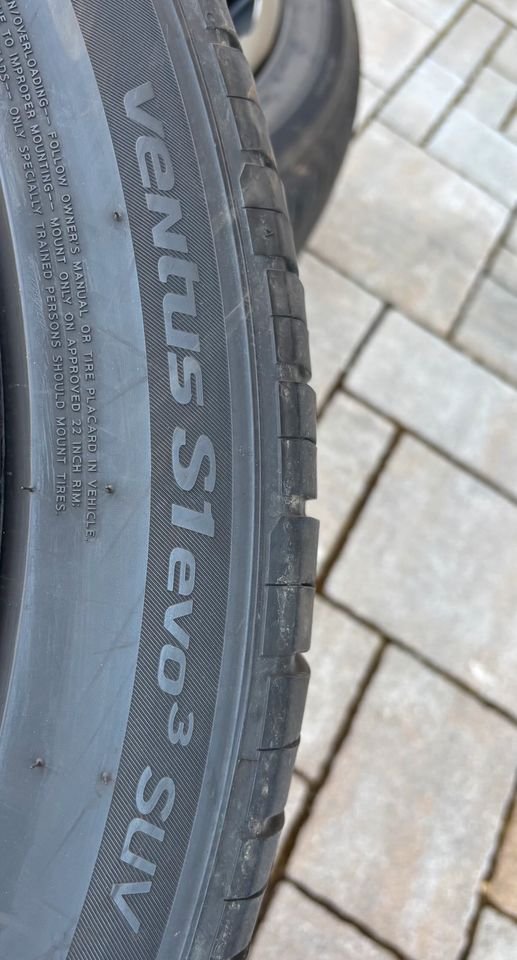 Orig. Land / Range Rover 22" Felgen Vogue Hankook Sommer 275/40