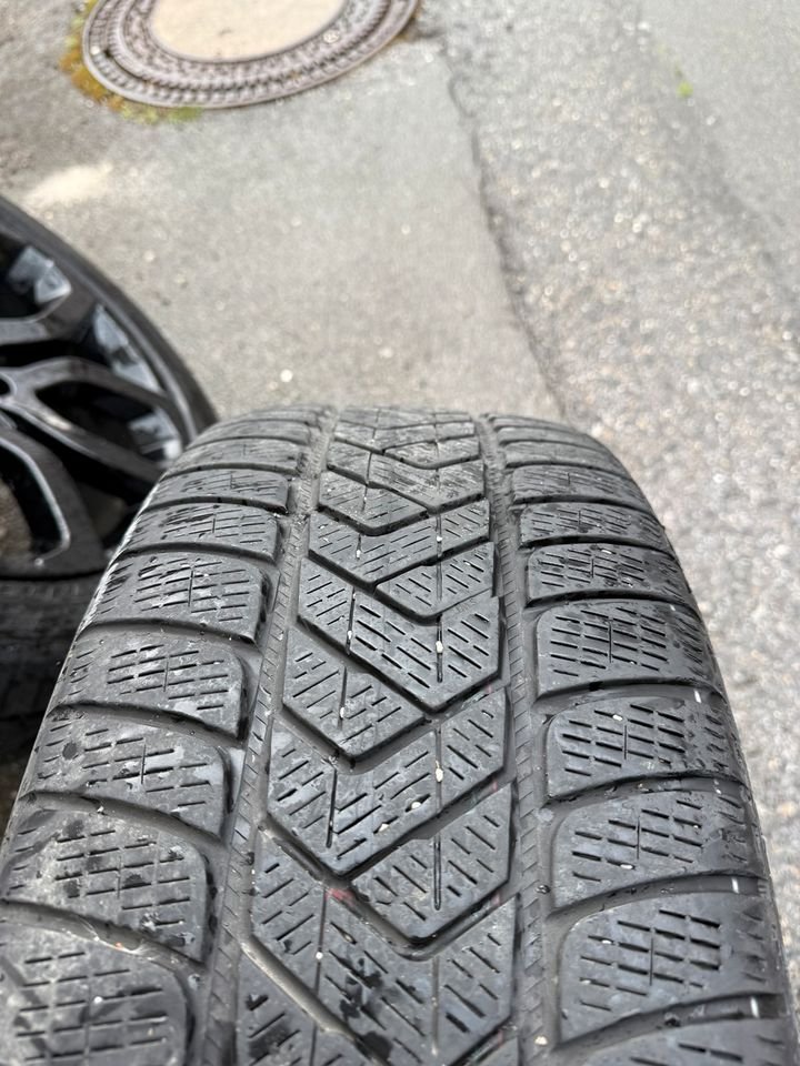 Original Range Rover 20-Zoll Felgen mit Reifen – Evoque