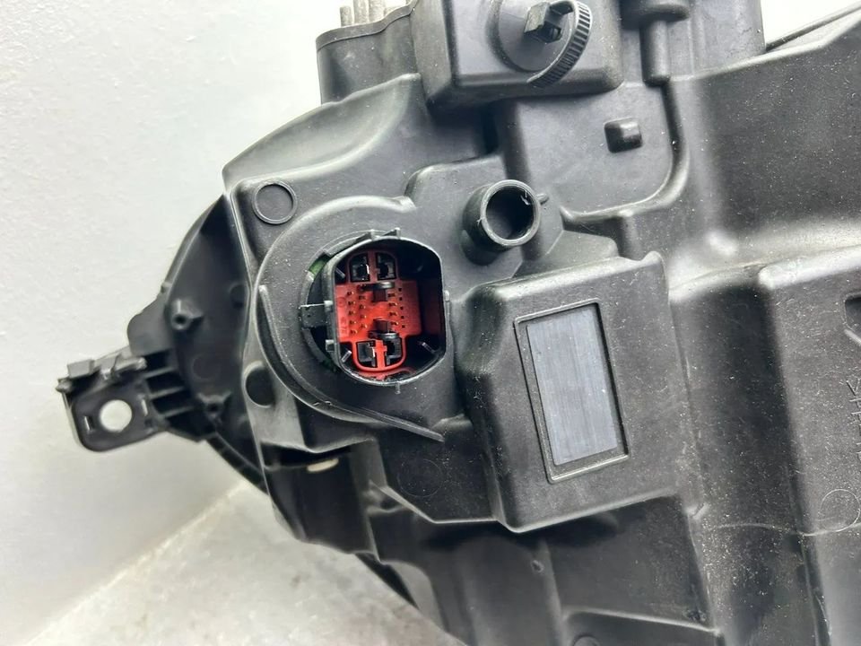 Original Range Rover Velar LED Scheinwerfer links L8A2-13W030-EA