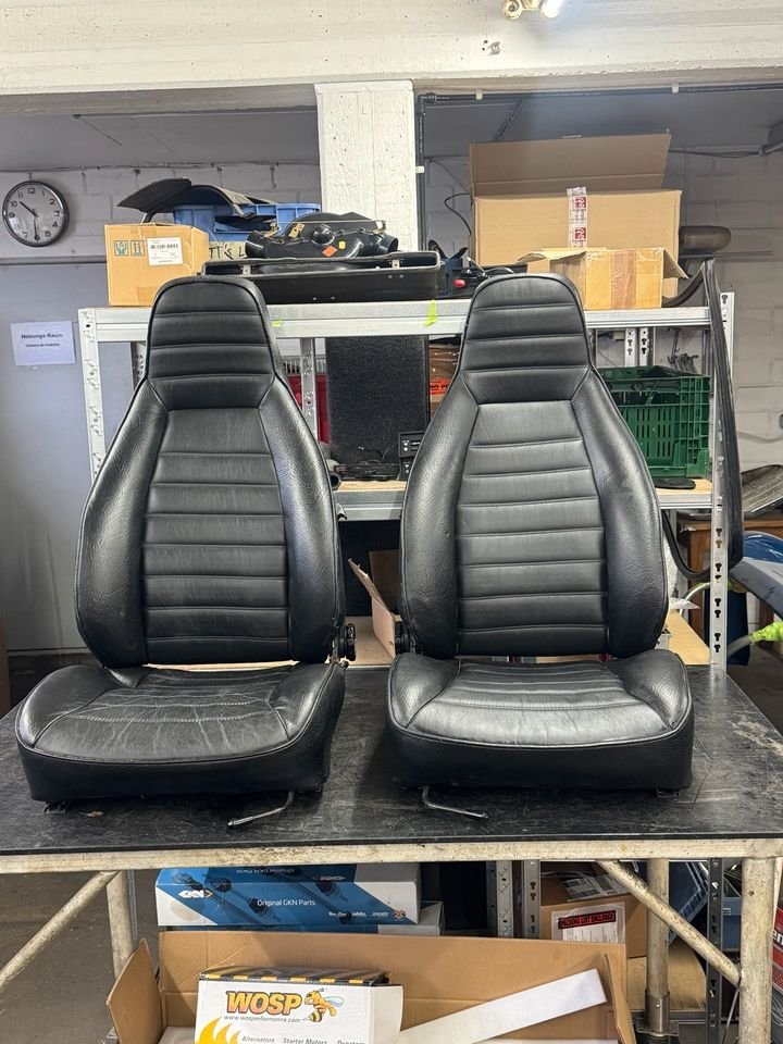 Porsche 3.0 G Model Sitze