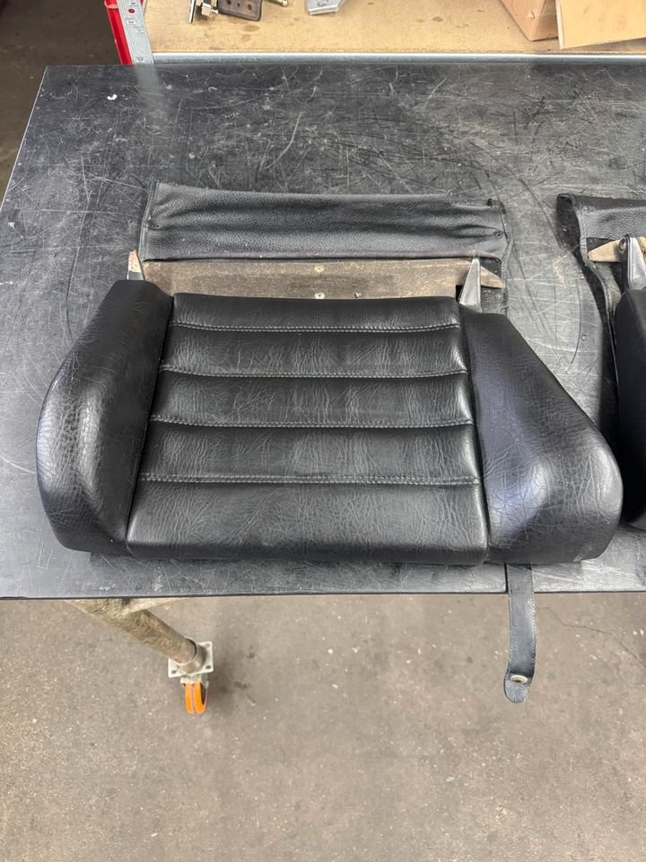 Porsche 3.0 G Model Sitze