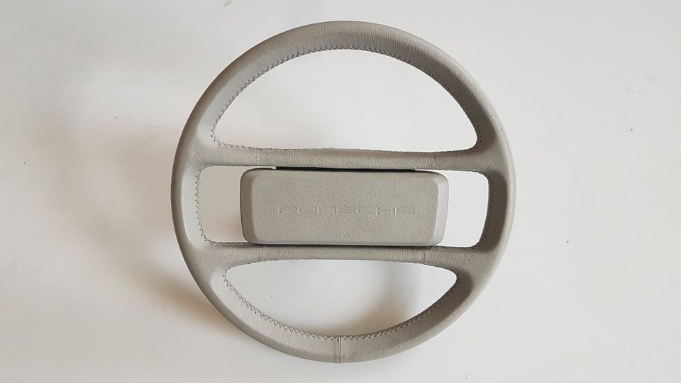Porsche 911 928 Lenkrad Vierspeichen grau 92834708402 Neuzust.