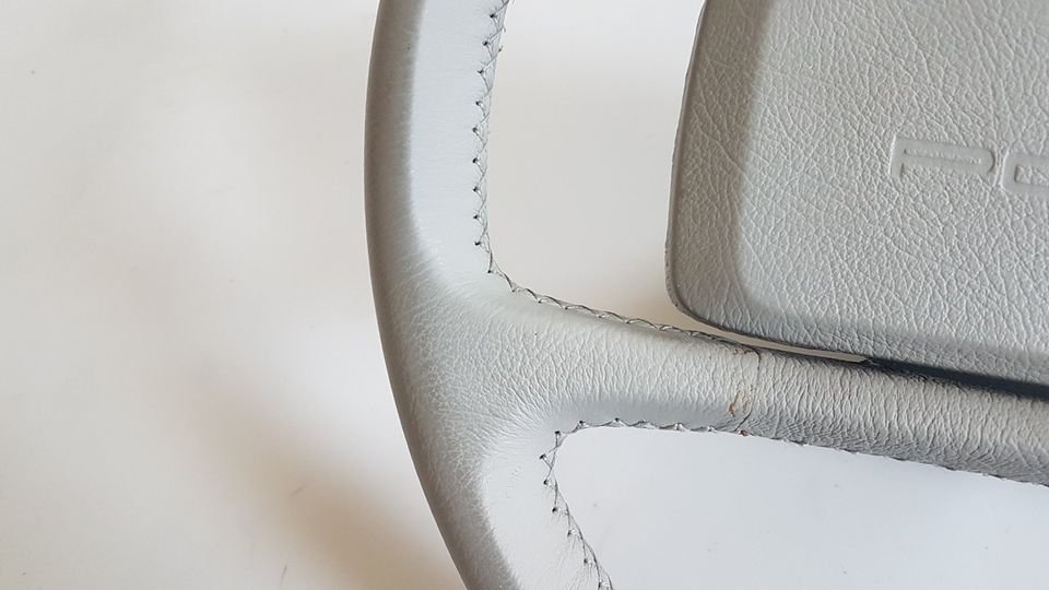 Porsche 911 928 Lenkrad Vierspeichen grau 92834708402 Neuzust.