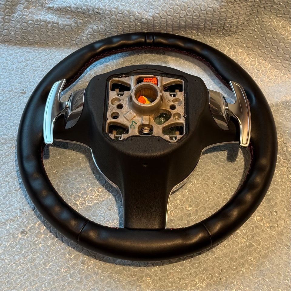 Porsche 911 | 991.1 PDK SportDesign Lenkrad mit Airbag