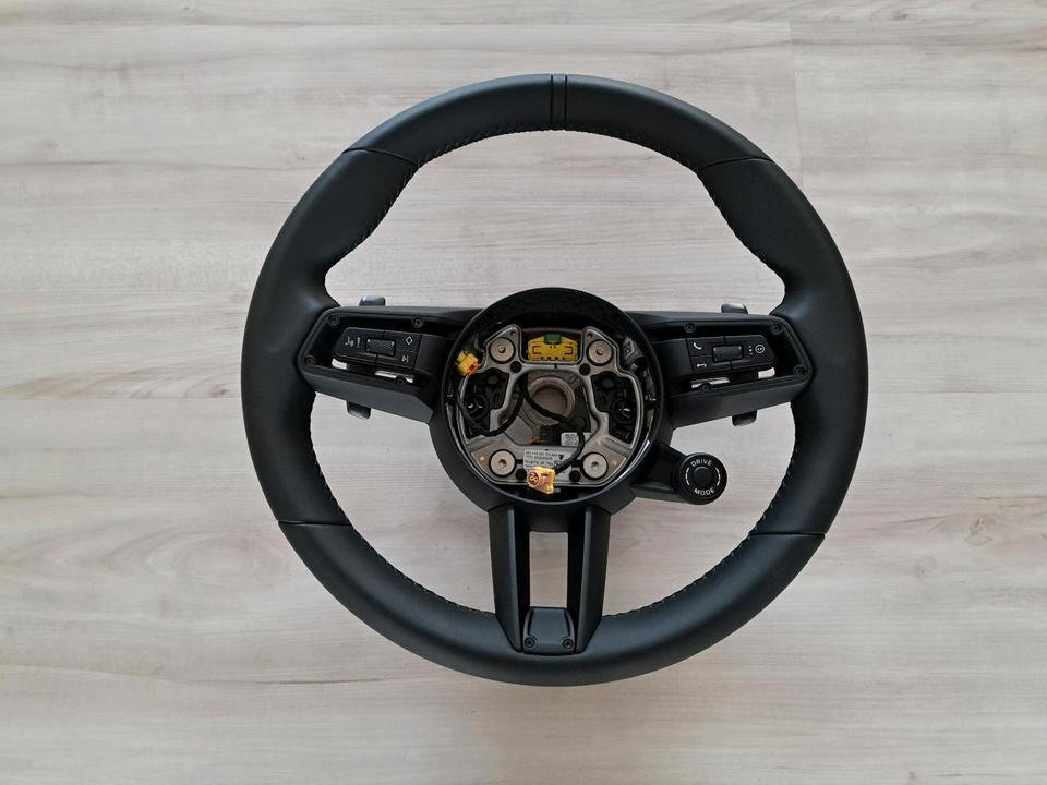 Porsche 911 992 Turbo S Leder-Lenkrad NEU schwarz