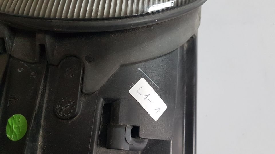 Porsche 911 997 Xenon Scheinwerfer Headlight rechts 99763115808