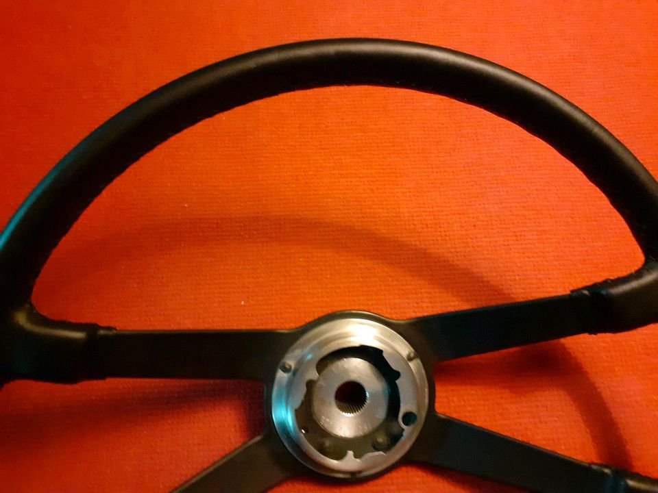 Porsche 911 F-Modell 912 Lenkrad original 40 cm 90134708110 Bj.71