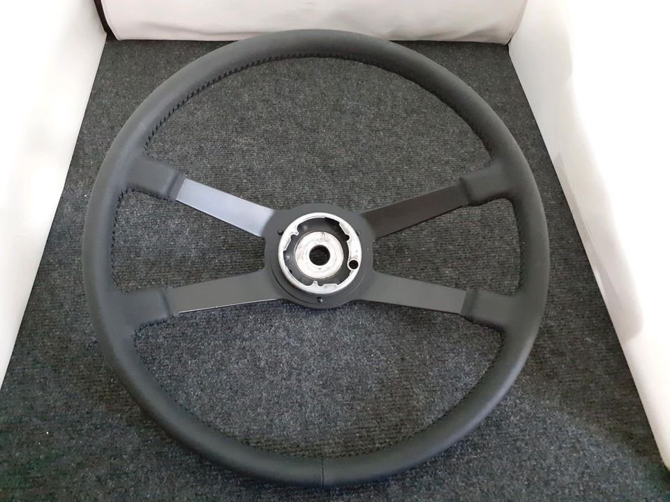 Porsche 911 F-Modell 912 Lenkrad original 40 cm neu bezogen