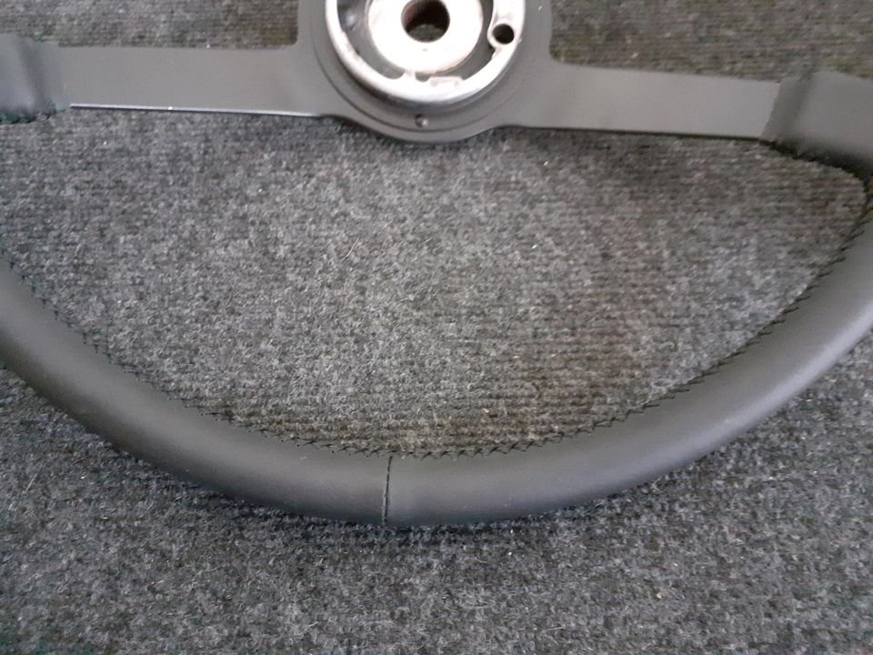 Porsche 911 F-Modell 912 Lenkrad original 40 cm neu bezogen