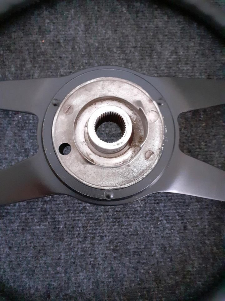 Porsche 911 F-Modell 912 Lenkrad original 40 cm neu bezogen