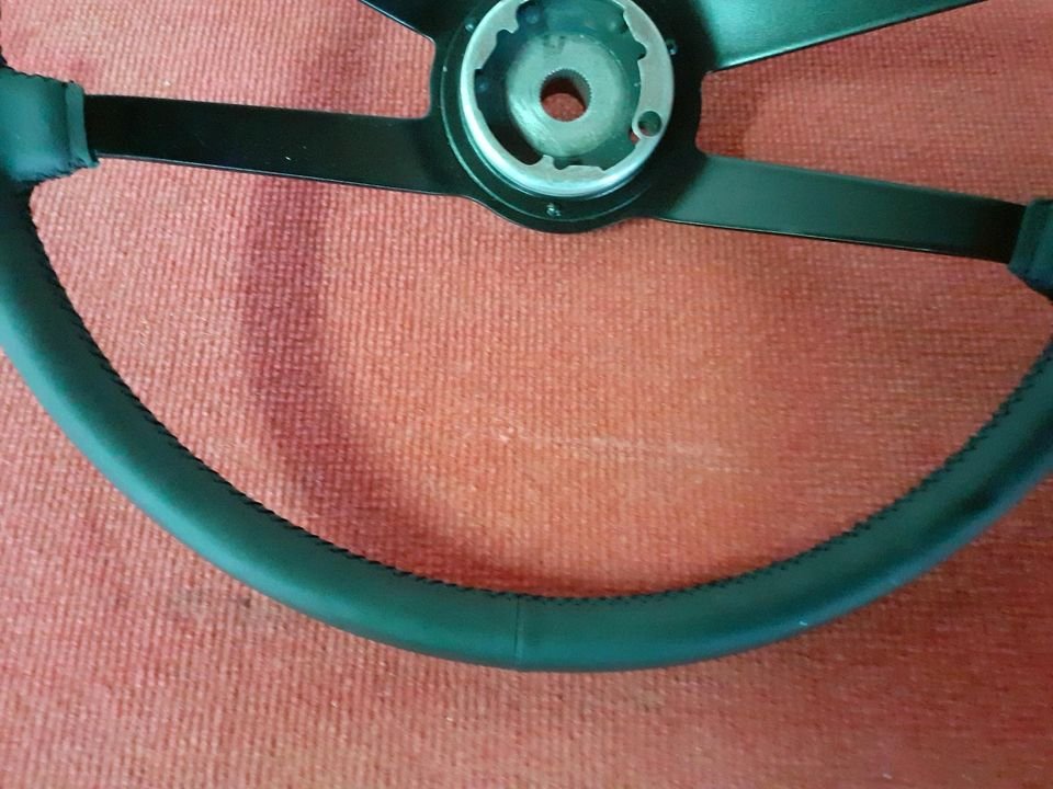 Porsche 911 F-Modell 912 Lenkrad original 42 cm neu bezogen