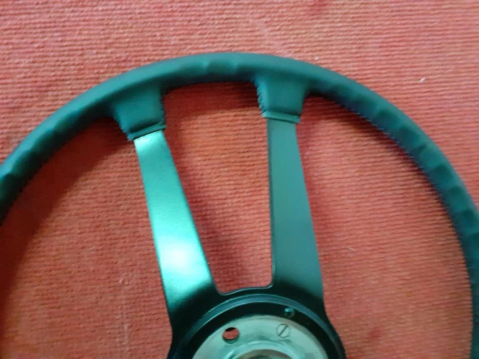 Porsche 911 F-Modell 912 Lenkrad original 42 cm neu bezogen