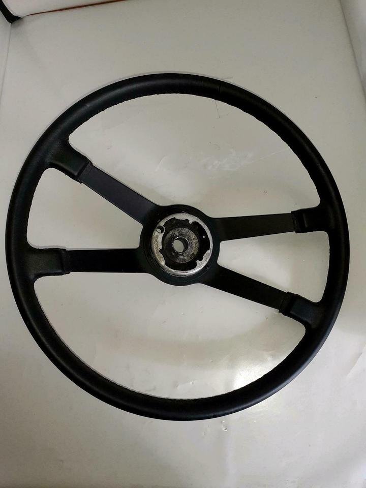 Porsche 911 F-Modell 912 Lenkrad, original, schwarz, 40 cm, 1969