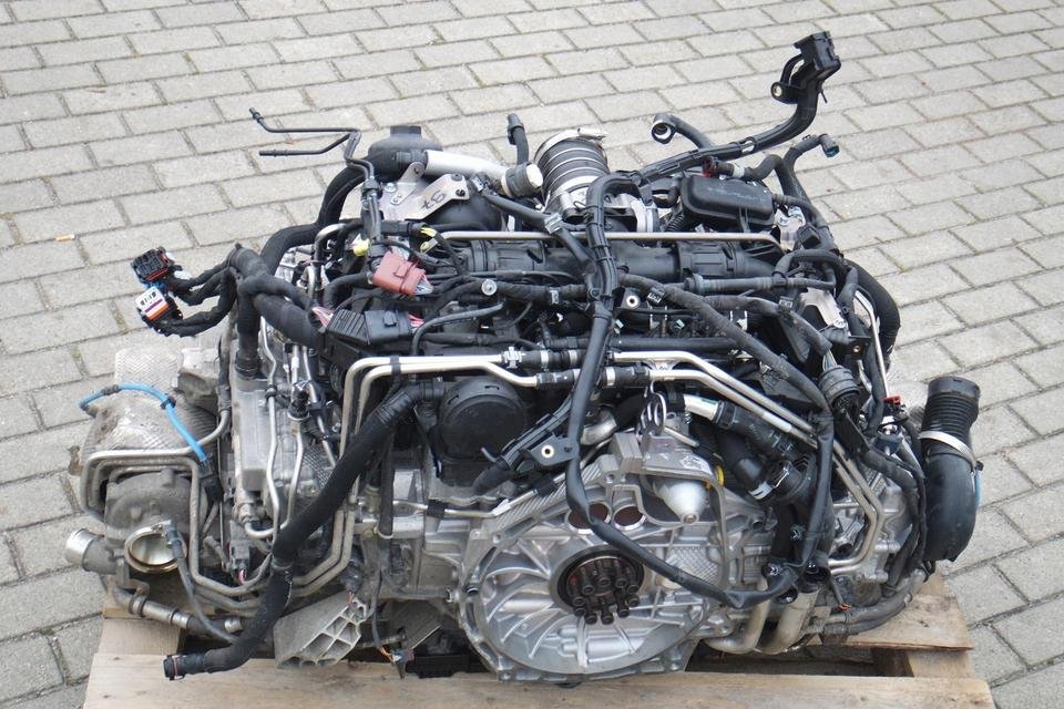 Porsche 911 Motor Engine 992 DKC Carrera 2s