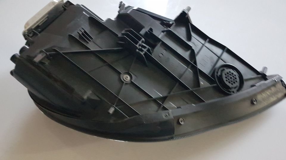 Porsche 970 Panamera Scheinwerfer Headlight LINKS 97063116907