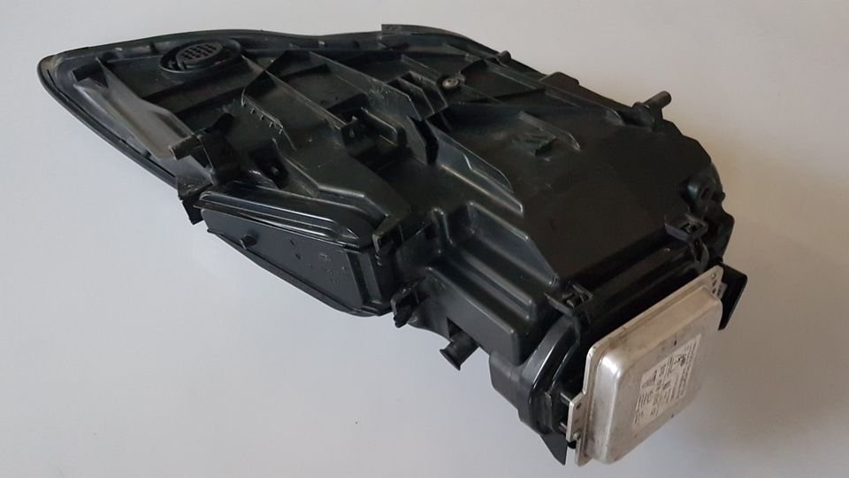 Porsche 970 Panamera Scheinwerfer Headlight LINKS 97063116907