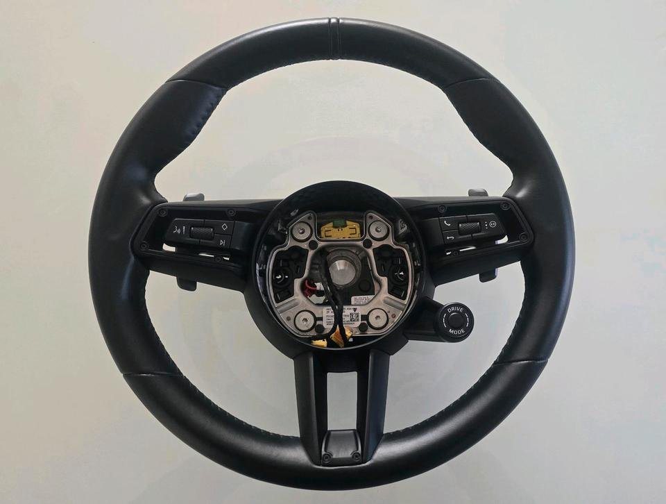 Porsche 992 Lenkrad Leder Komplett Neuwertig 992419091KE Schwarz
