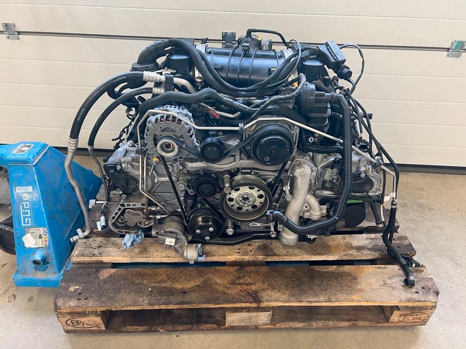 Porsche Boxster 2,7 Benzin Motor MA1.22 MA122 Engine Komplett 265