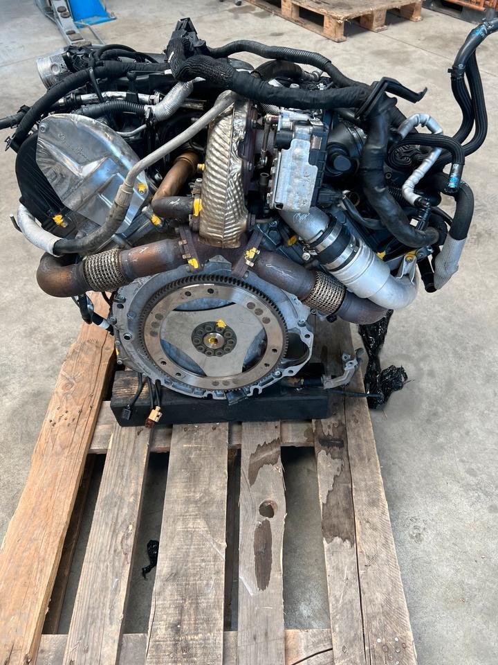 Porsche Cayenne 3,0 TDI V6 Motor 180KW komplett Engine