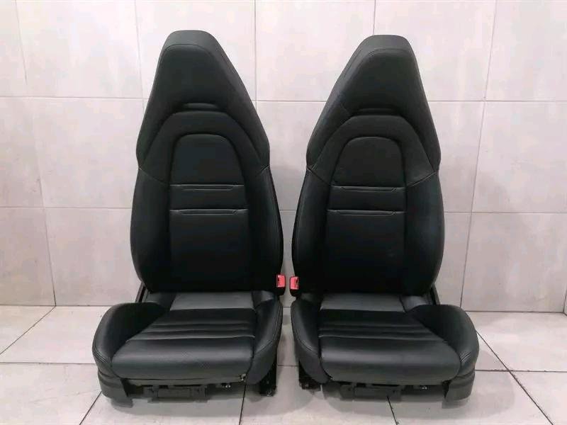 PORSCHE Panamera 971 12-weg Leder sitze vorne