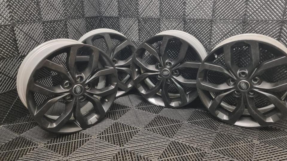 Range Land Rover Evogue Discovery Felgen 7,5×19 5×108 HY321007DA