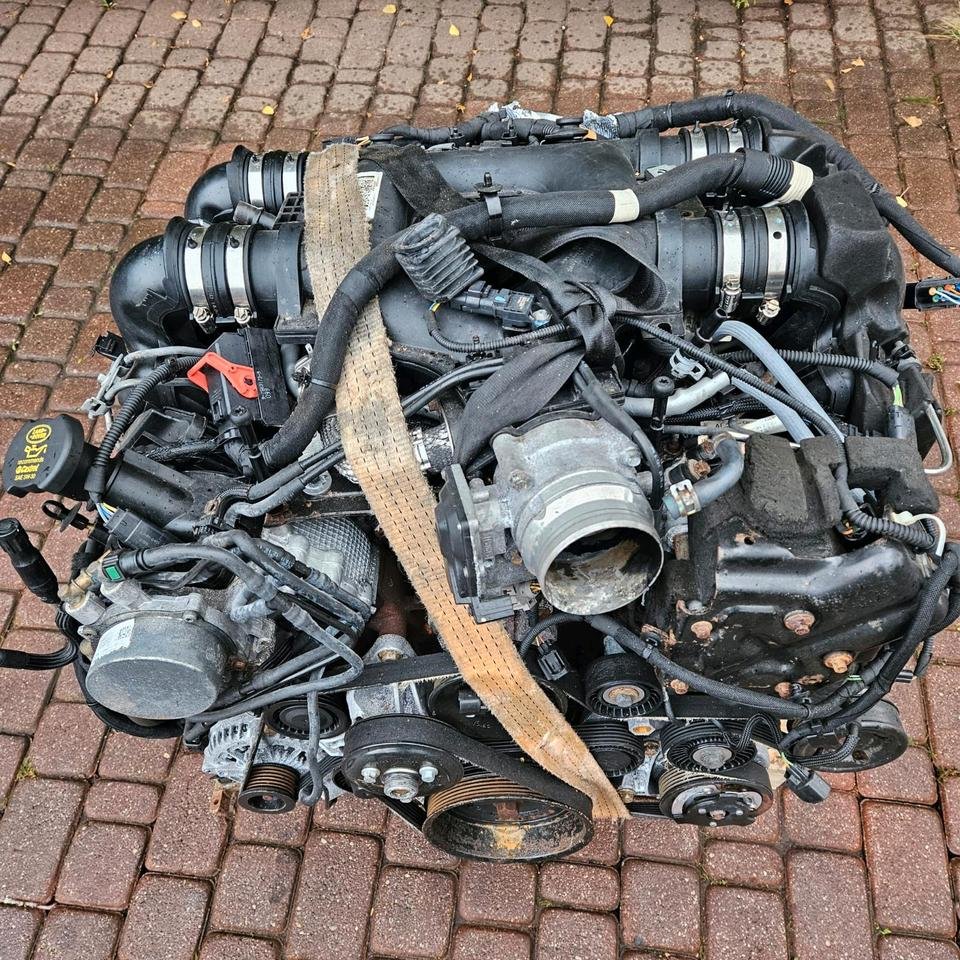 RANGE ROVER LAND SPORT DISCOVERY 4.4 TDI 448DT MOTOR KOMPLETT