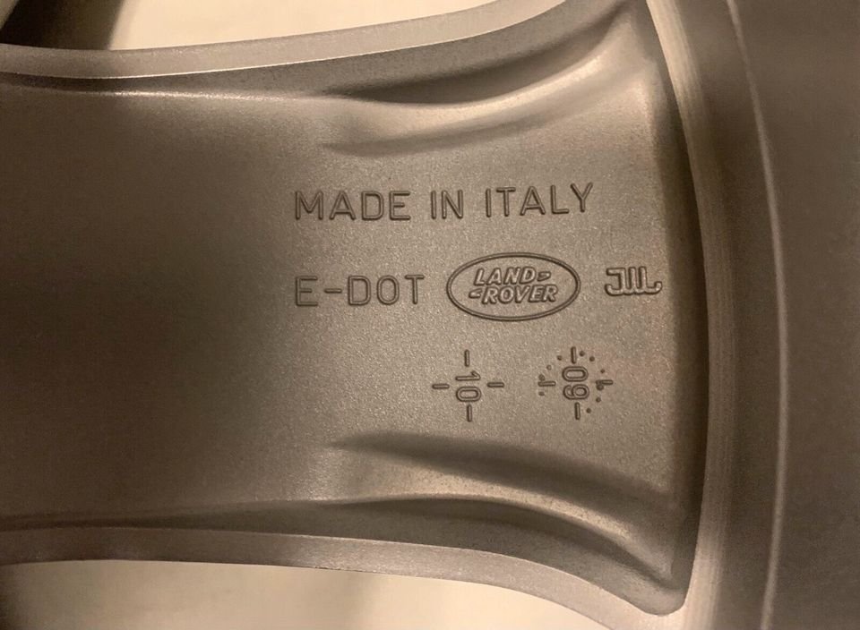 Range Rover Sport 5X Original Alu. Felgen Neu bis MJ 2013