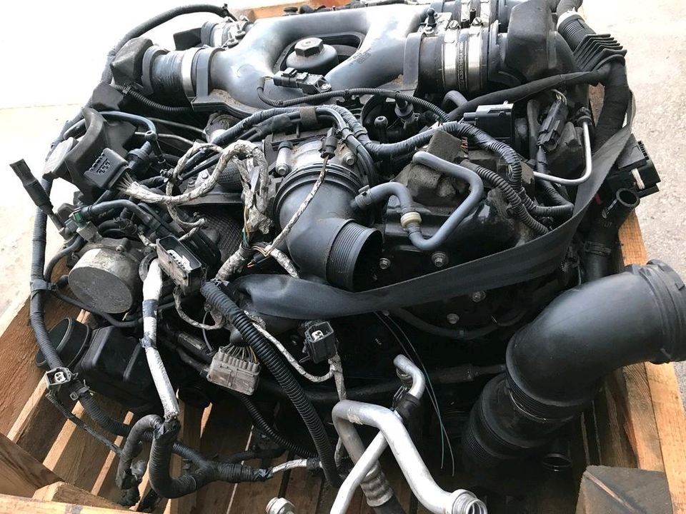 RANGE ROVER SPORT L494 VOGUE L405 4.4 448DT MOTOR KOMPLETT