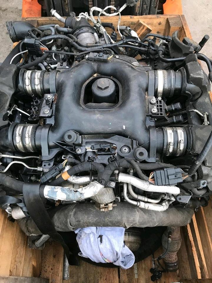 RANGE ROVER SPORT L494 VOGUE L405 4.4 448DT MOTOR KOMPLETT