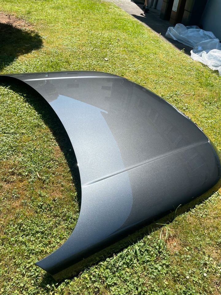 Range Rover Sport Motorhaube grau neu