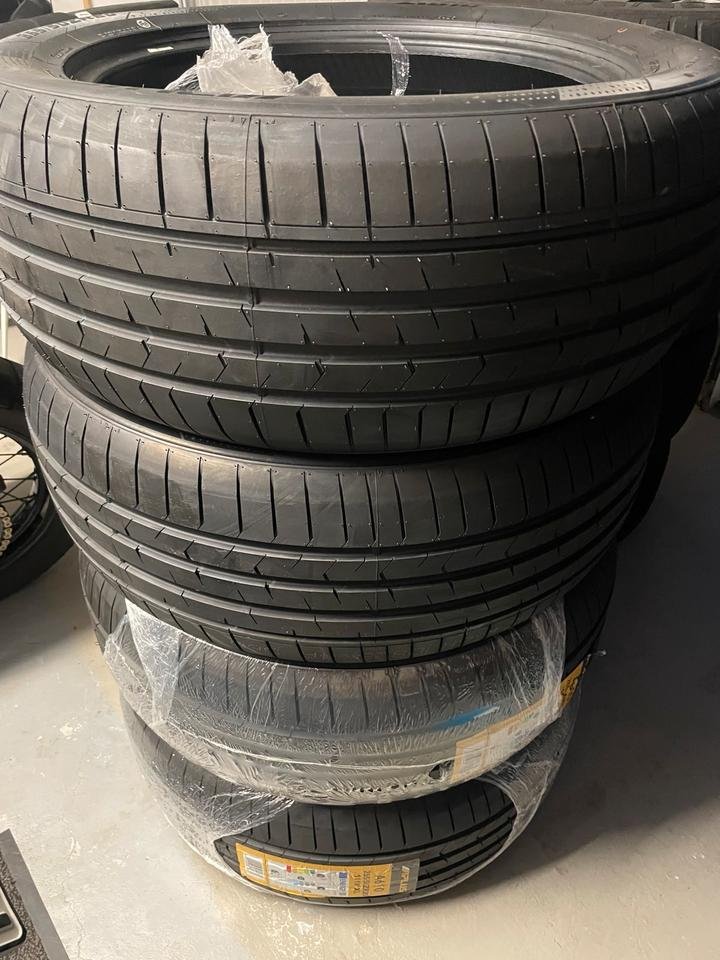 Range Rover Sport Motorhaube grau neu