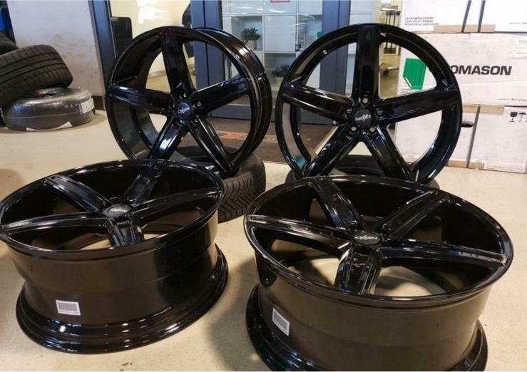 Range Rover Velar 22 Zoll Concave Felgen Oxigin 18 / Neu / Schw.