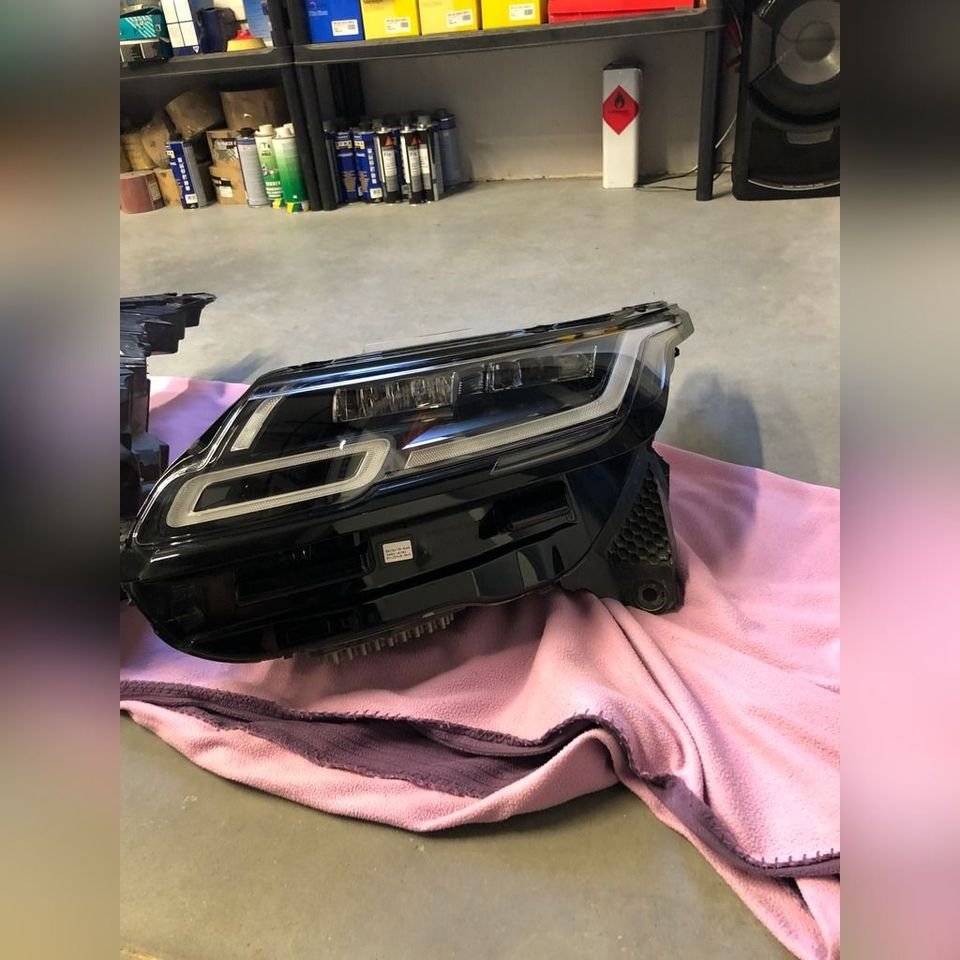 RANGE ROVER VELAR L560 Scheinwerfer Voll Led Rechts links