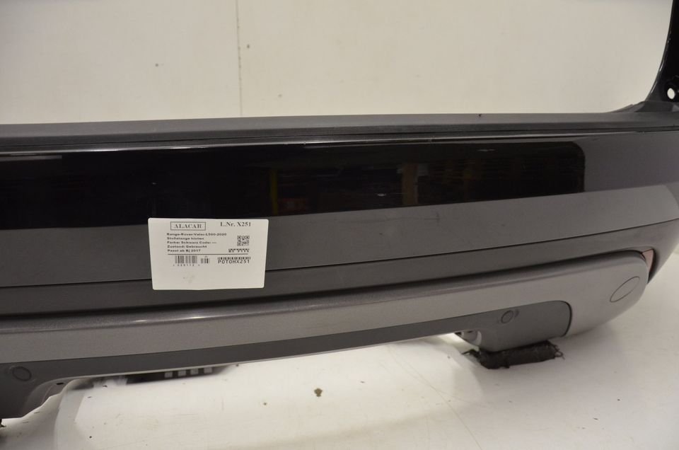 Range Rover Velar L560 Stoßstange hinten Stoßfänger Bumper X251