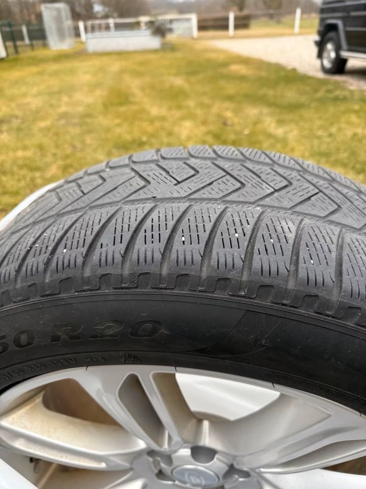 Range Rover Velar Radsatz Felgen 8,5J 20 ET45 108 J8A2 1007 FA DA